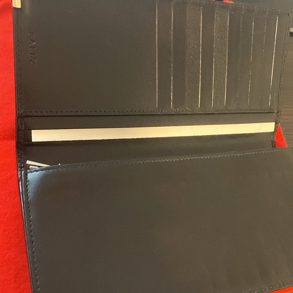 NWOT [Bally] Luxury Black Leather Bi-Fold Long Wallet Mens or Womens w/ Dust Bag - Picture 5 of 15